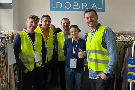 Nasi wolontariusze podczas akcji Szafa Dobra